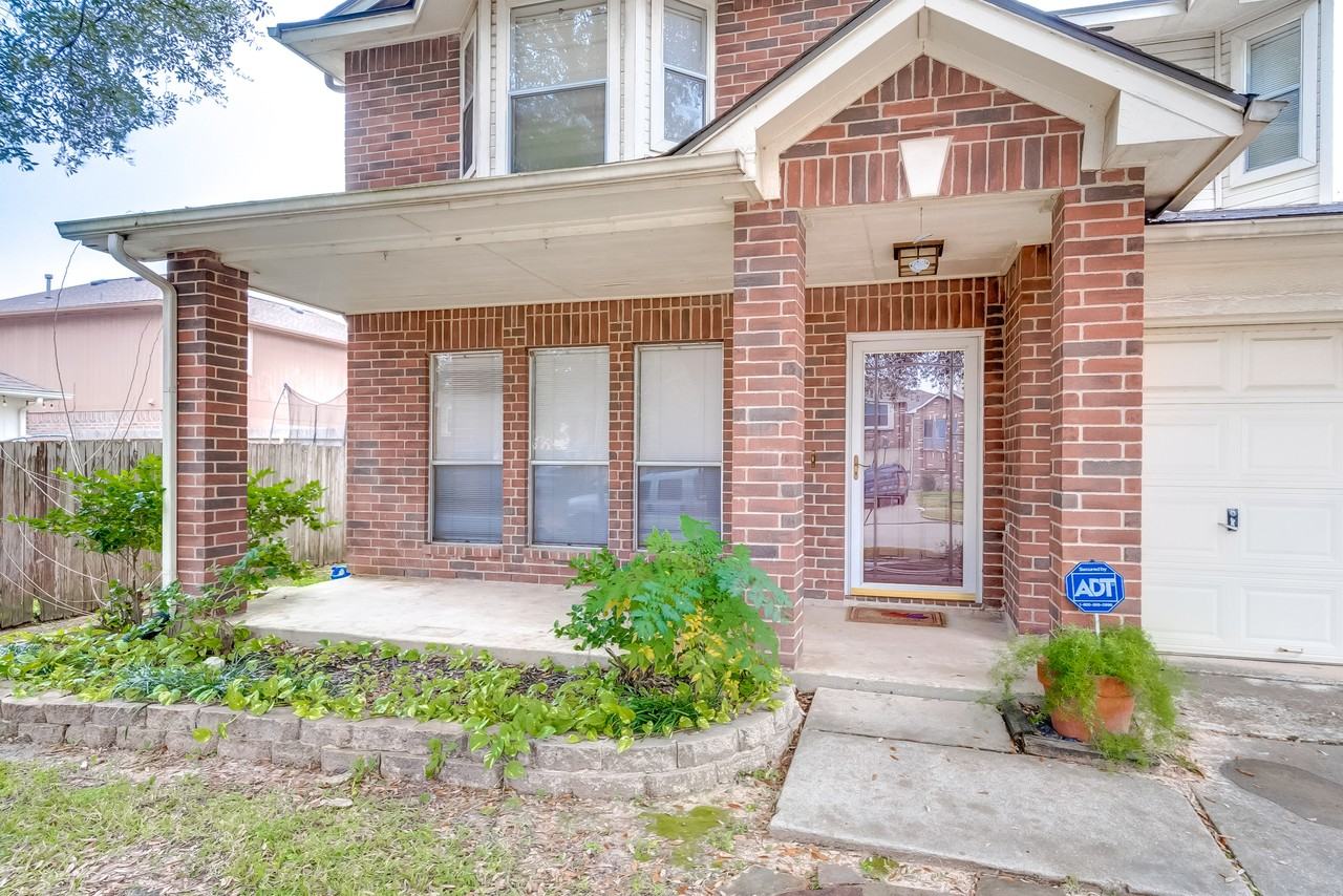 12654 Pine Bush Dr - Photo 6 of 39