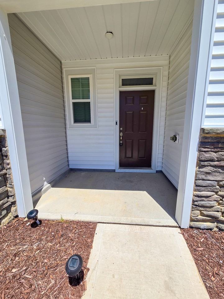 5035 Kota St - Photo 2 of 37