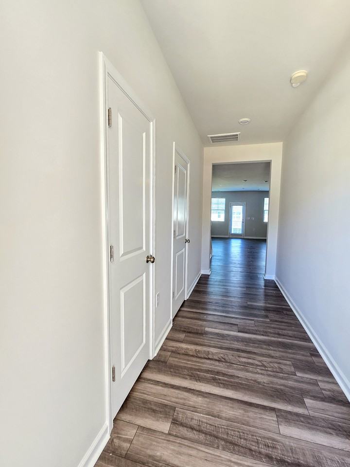 5035 Kota St - Photo 3 of 37