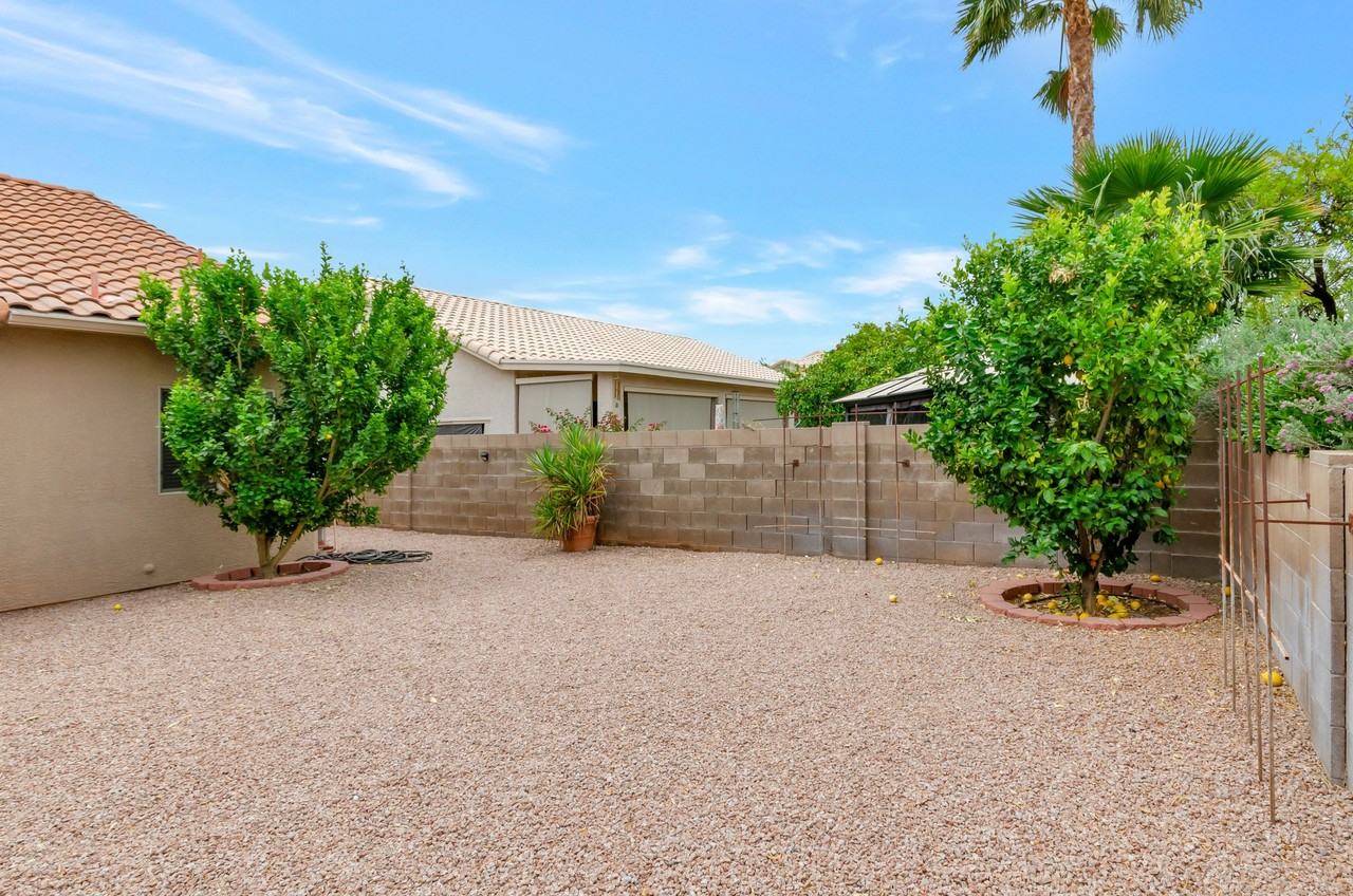 9739 E Mcandrew Ct - Photo 3 of 25