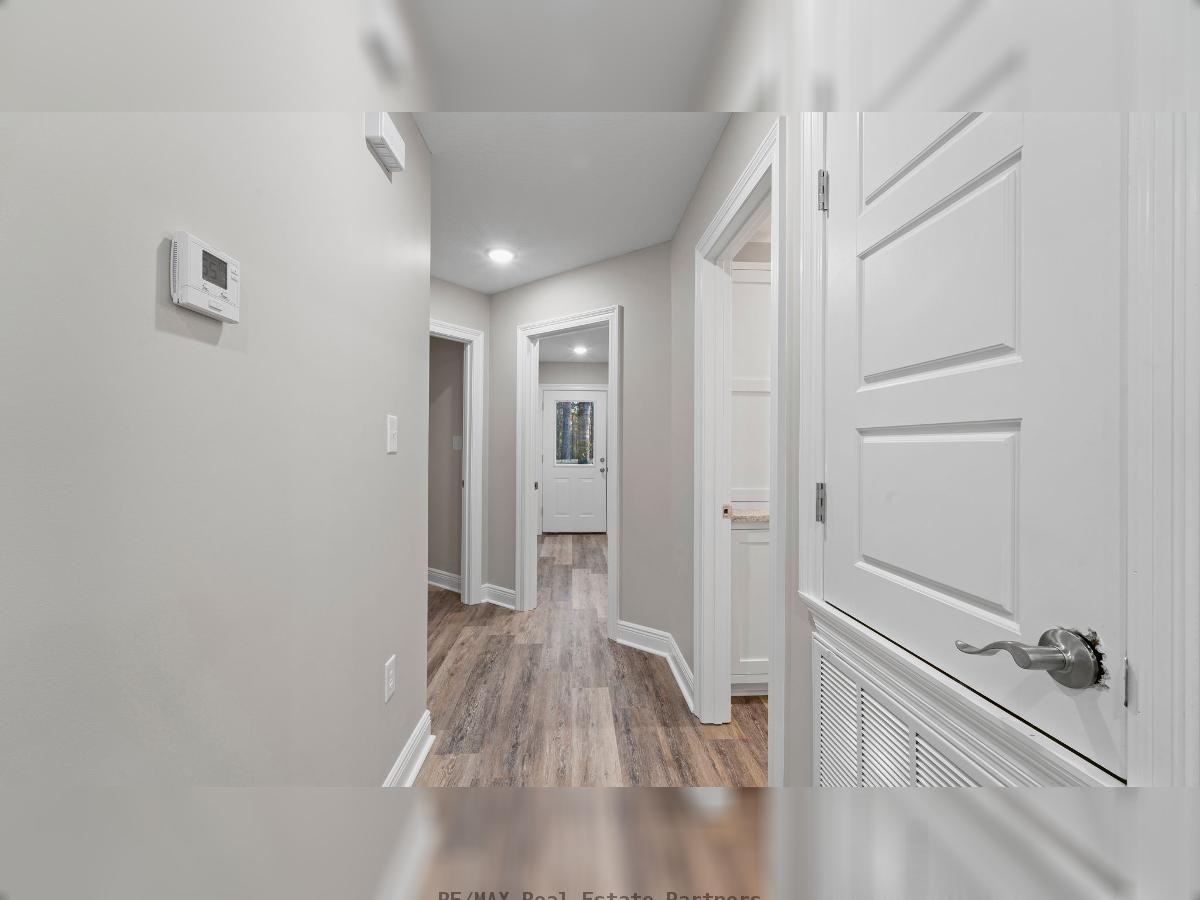 15 Bellamy Ln - Photo 7 of 16