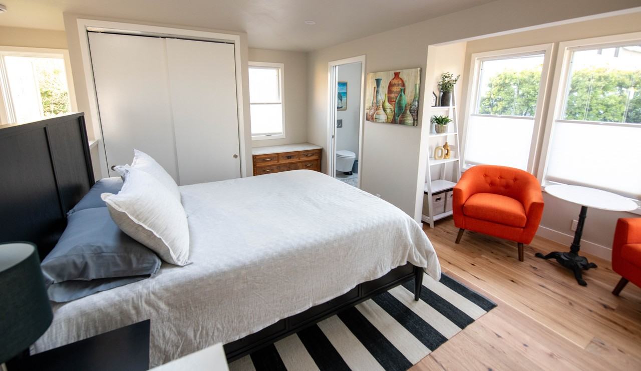 1658B Lower Grand Ave #NA - Photo 3 of 9