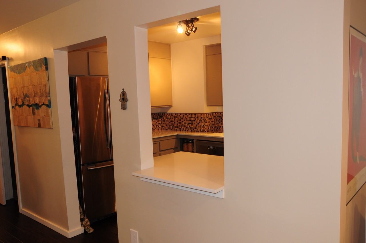 4533 Bagley Ave N #B - Photo 3 of 16