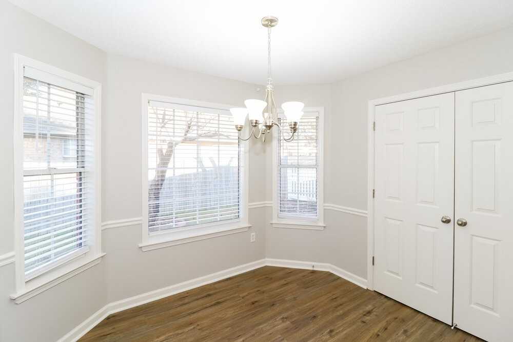 215 Lakewood Dr - Photo 6 of 16