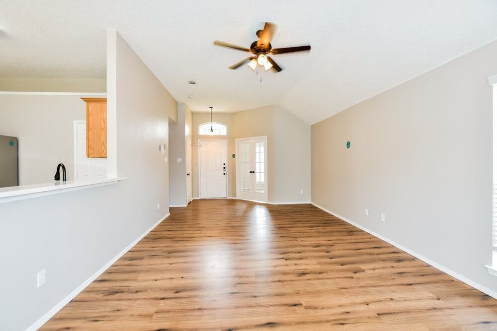 3693 Sycamore Ln - Photo 6 of 16