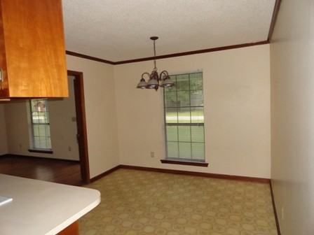 207 Ridge Rd - Photo 3 of 11