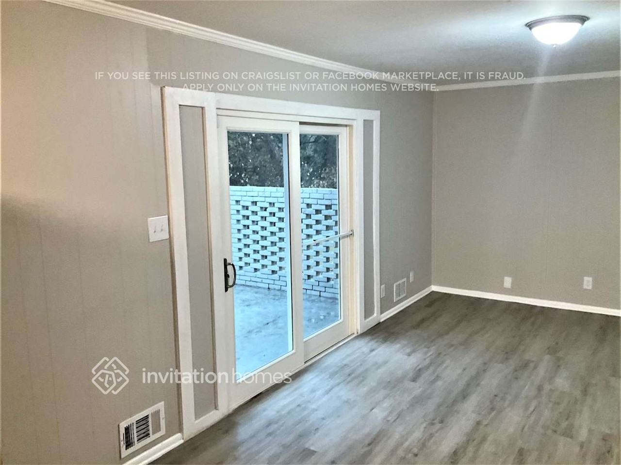 2813 Battlecrest Dr - Photo 6 of 14