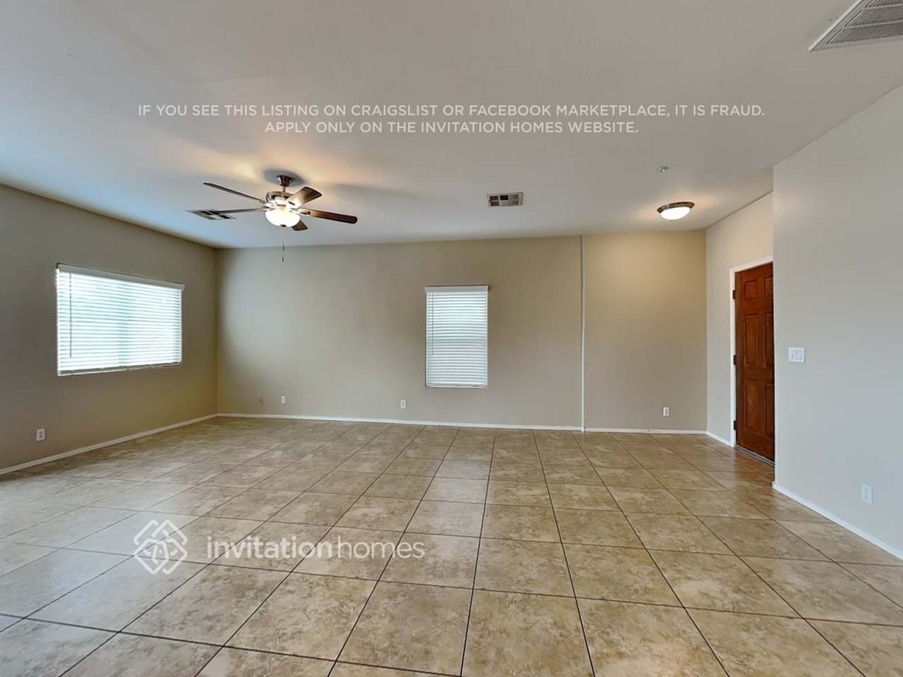 13247 N 87th Dr - Photo 4 of 20