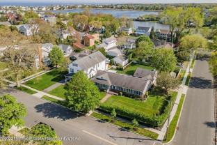 425 Atlantic Ave - Photo 1 of 1