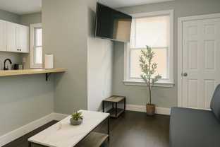 128 Bainbridge St - Photo 1 of 1