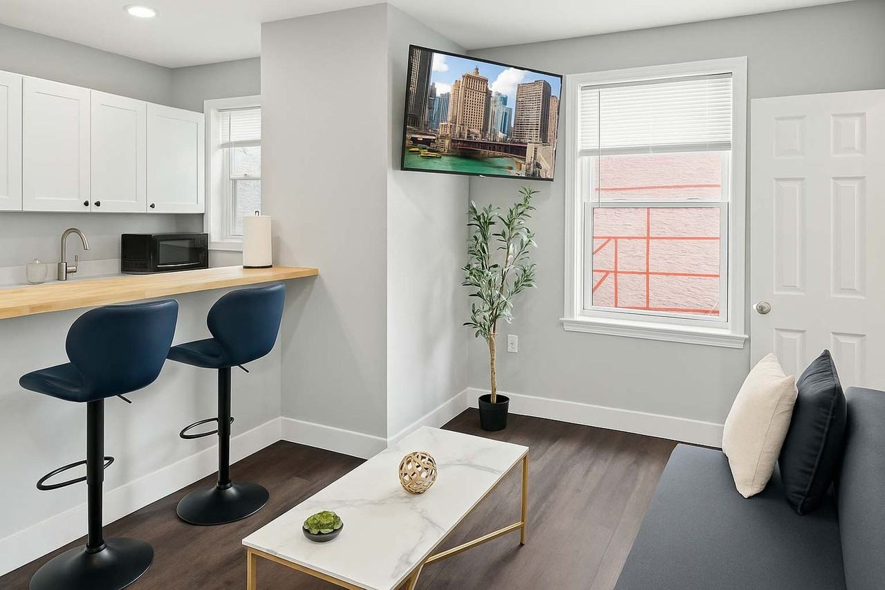 128 Bainbridge Street - Photo 3 of 17