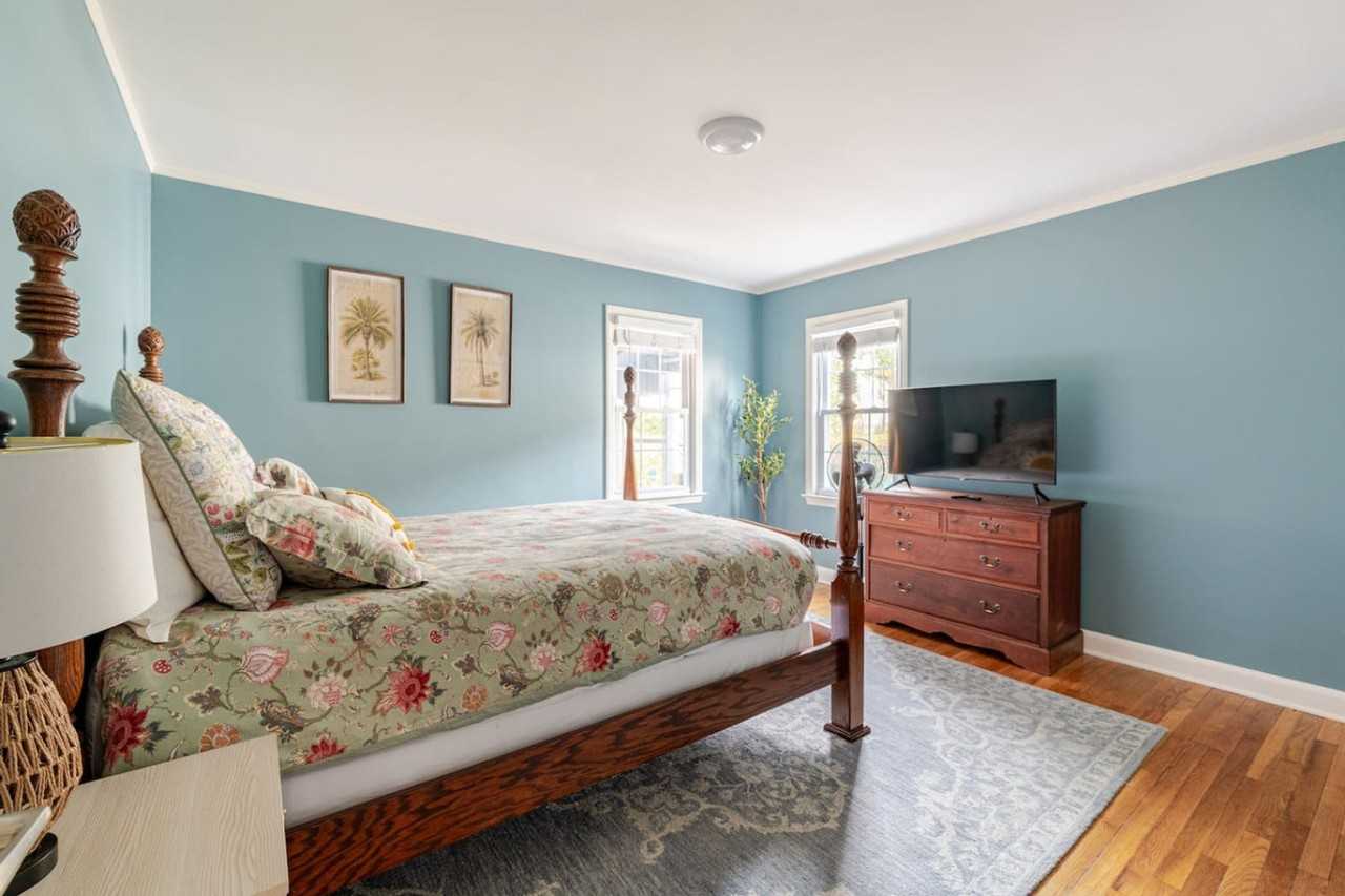 40 Clark Pl #1225821P - Photo 4 of 50