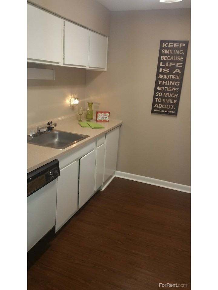 Park Place Apartments - Photo 3 of 19