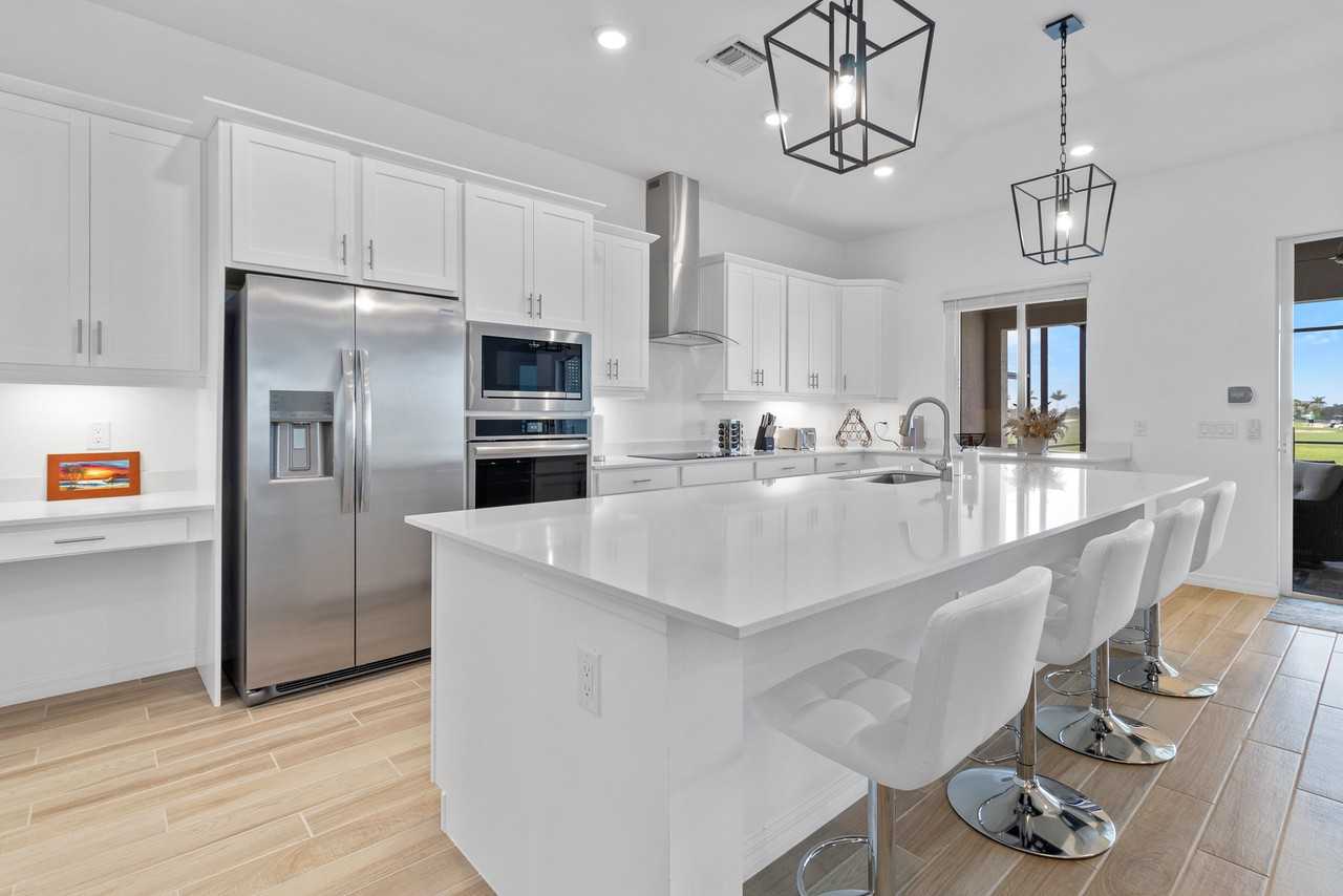5967 Sunningdale St - Photo 7 of 10
