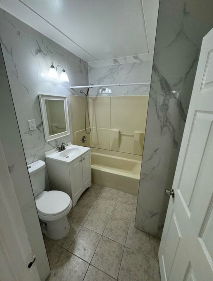 1464 Minford Pl #3 - Photo 2 of 7