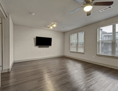 1610 Frisco Square Boulevard #2-416 - Photo 4 of 9