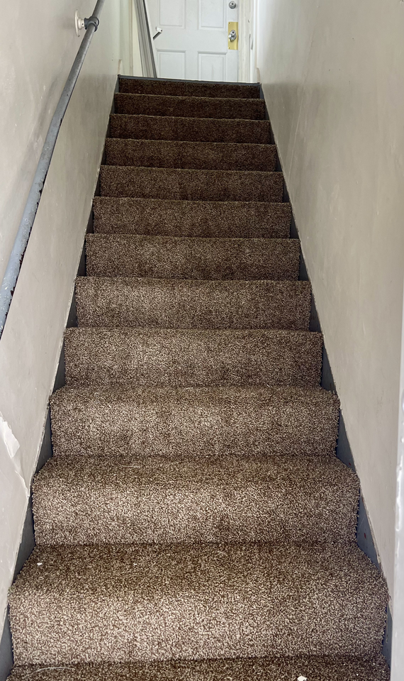 131 E Pleasant St - Photo 2 of 3