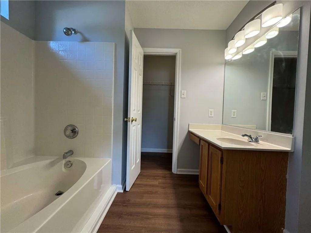 4627 Prince Trevor Dr #NA - Photo 4 of 17