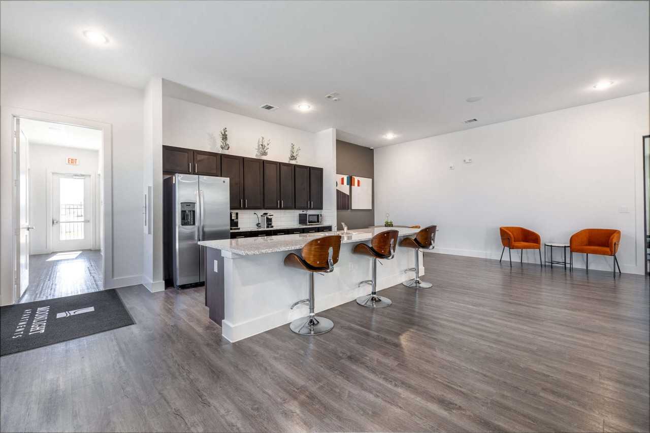 CHARLES MERLE & - Photo 6 of 27