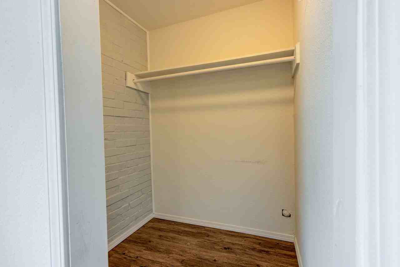 "The Belle Grove" One Bedroom Apartments (Wifi Included) - Photo 5 of 9