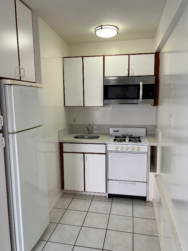 4015 Crest Dr #A - Photo 7 of 25