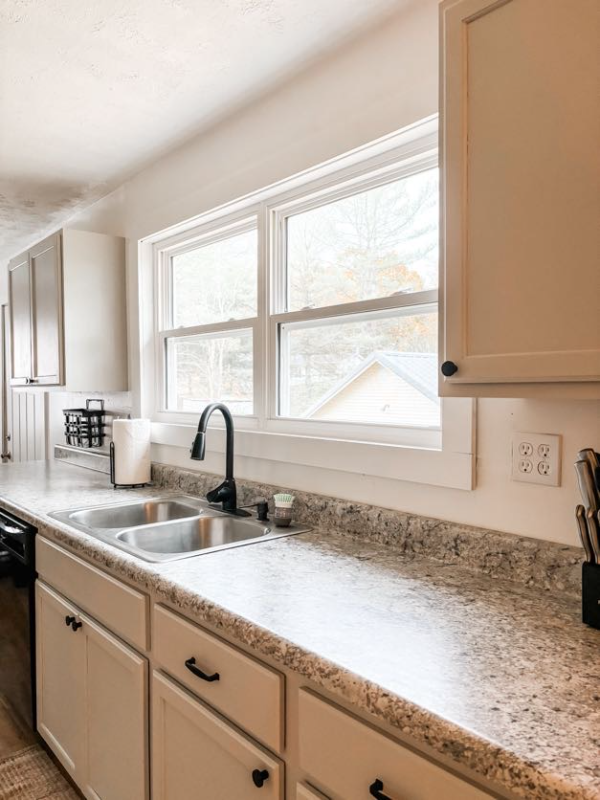 1006 W Broadway St - Photo 4 of 18