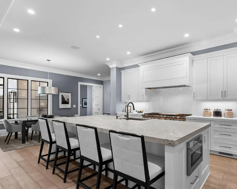 36 Coldwater Canyon Avenue - Photo 3 of 5