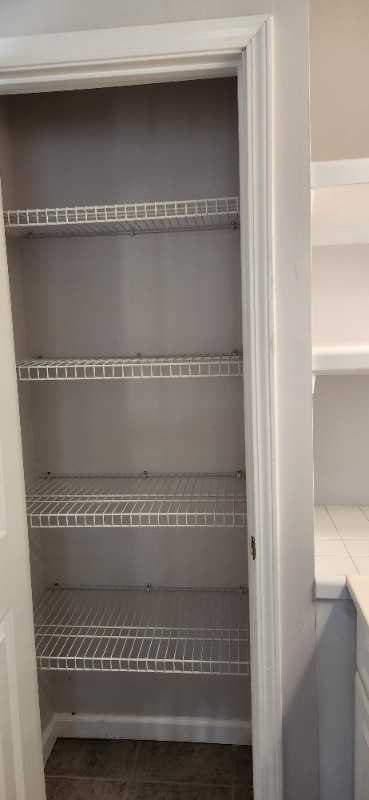 985 Spring Brook Dr - Photo 6 of 9