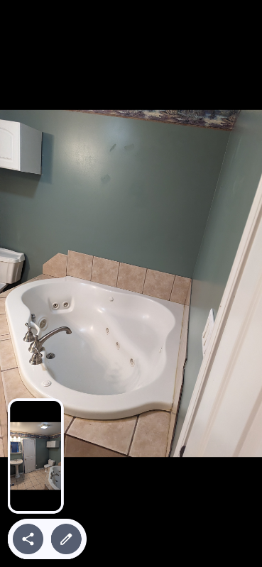 855 E Division St - Photo 2 of 11