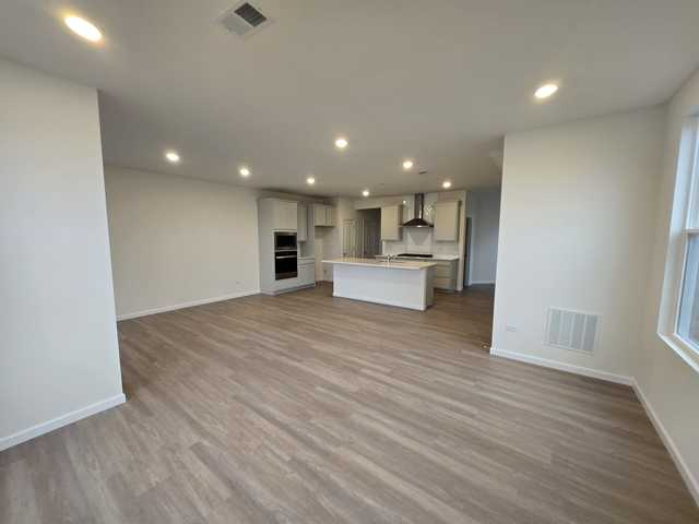 24406 West Alexis Lane #24406 - Photo 5 of 14