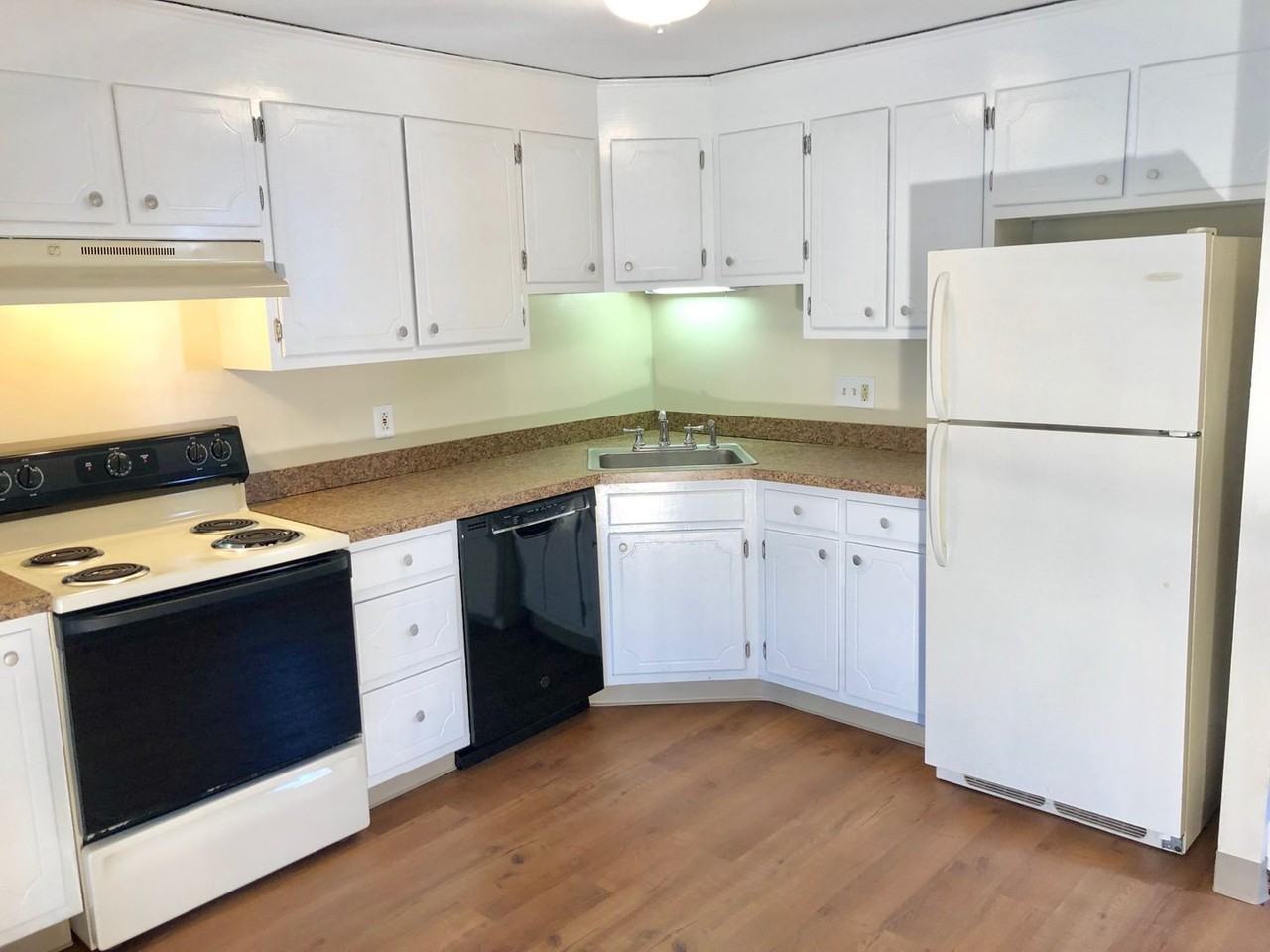 Horne Ave - Photo 2 of 5