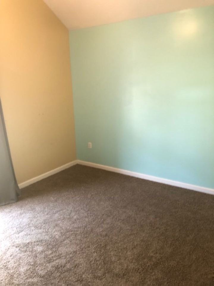 117 Gardenview Dr - Photo 4 of 7