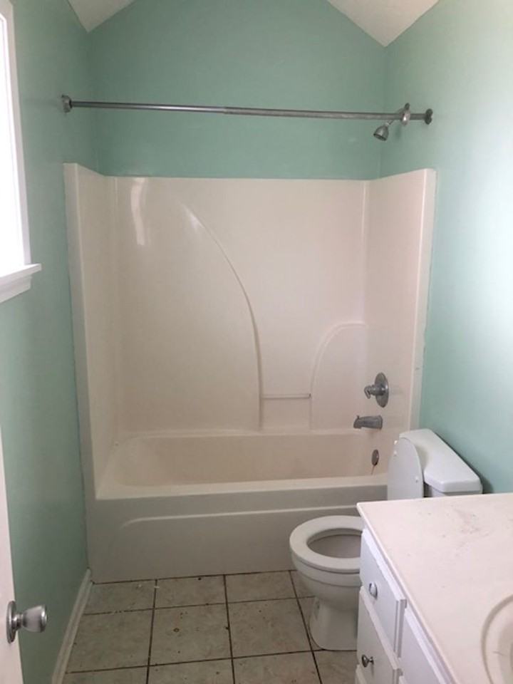 117 Gardenview Dr - Photo 6 of 7