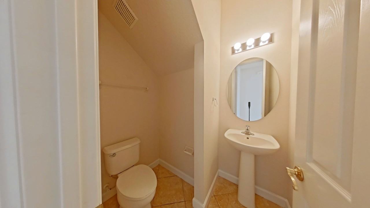 7740 Linkside Loop - Photo 6 of 16