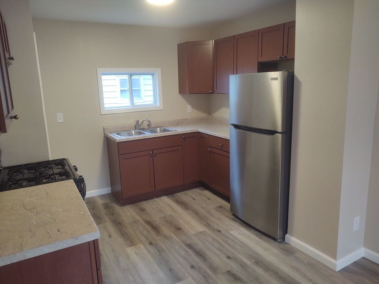 637 23rd Ave - Photo 2 of 18