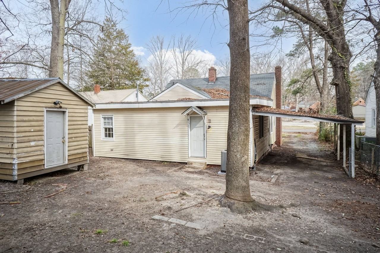 921 Redgate Ave - Photo 5 of 27