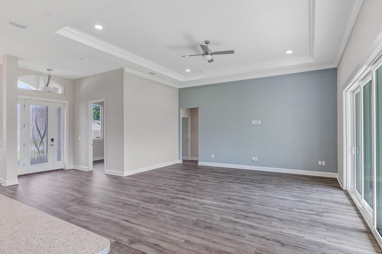 5 Eastvue Pl - Photo 3 of 41