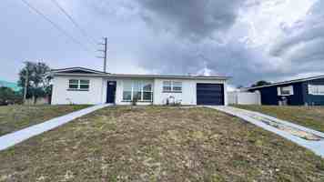 featured image of 1085 Cleveland St