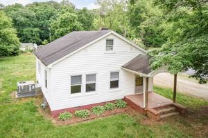 featured image of 3107 Lucas St