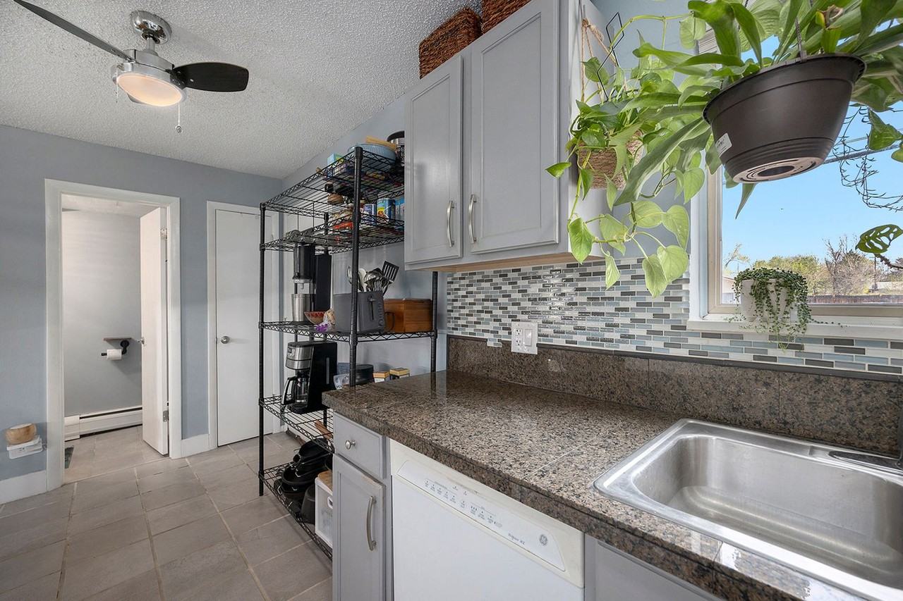 2700 S Holly St #205 - Photo 3 of 20