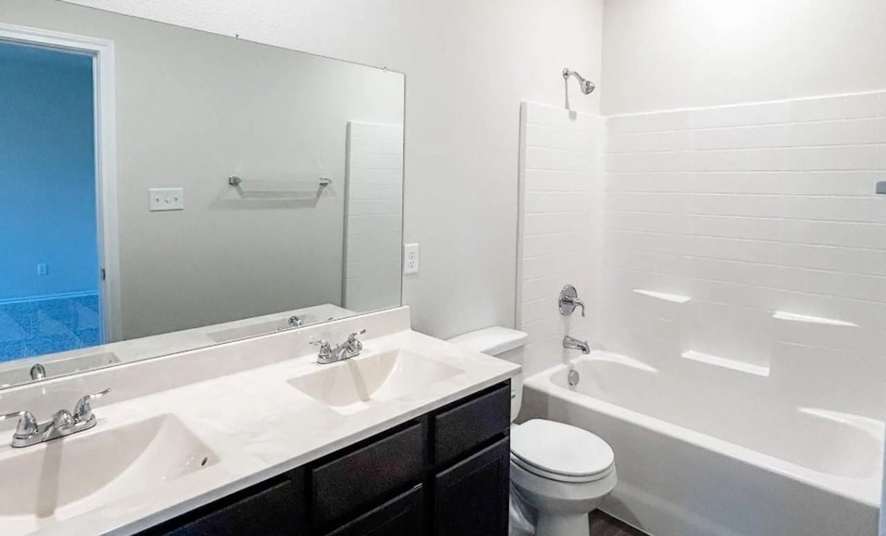 989 Martin St - Photo 7 of 9