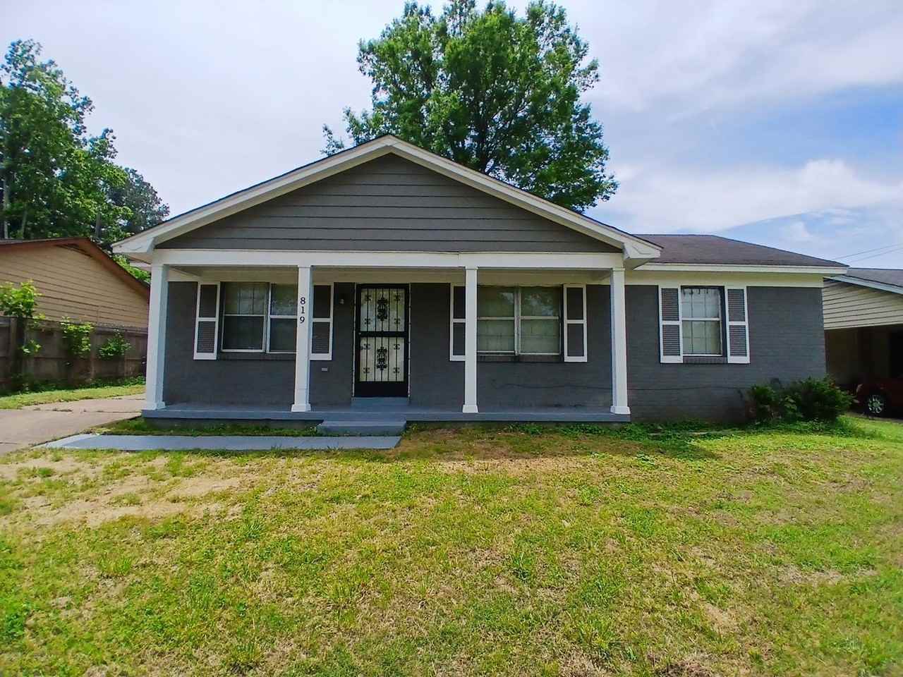 819 West Raines Road - Photo 2 of 12