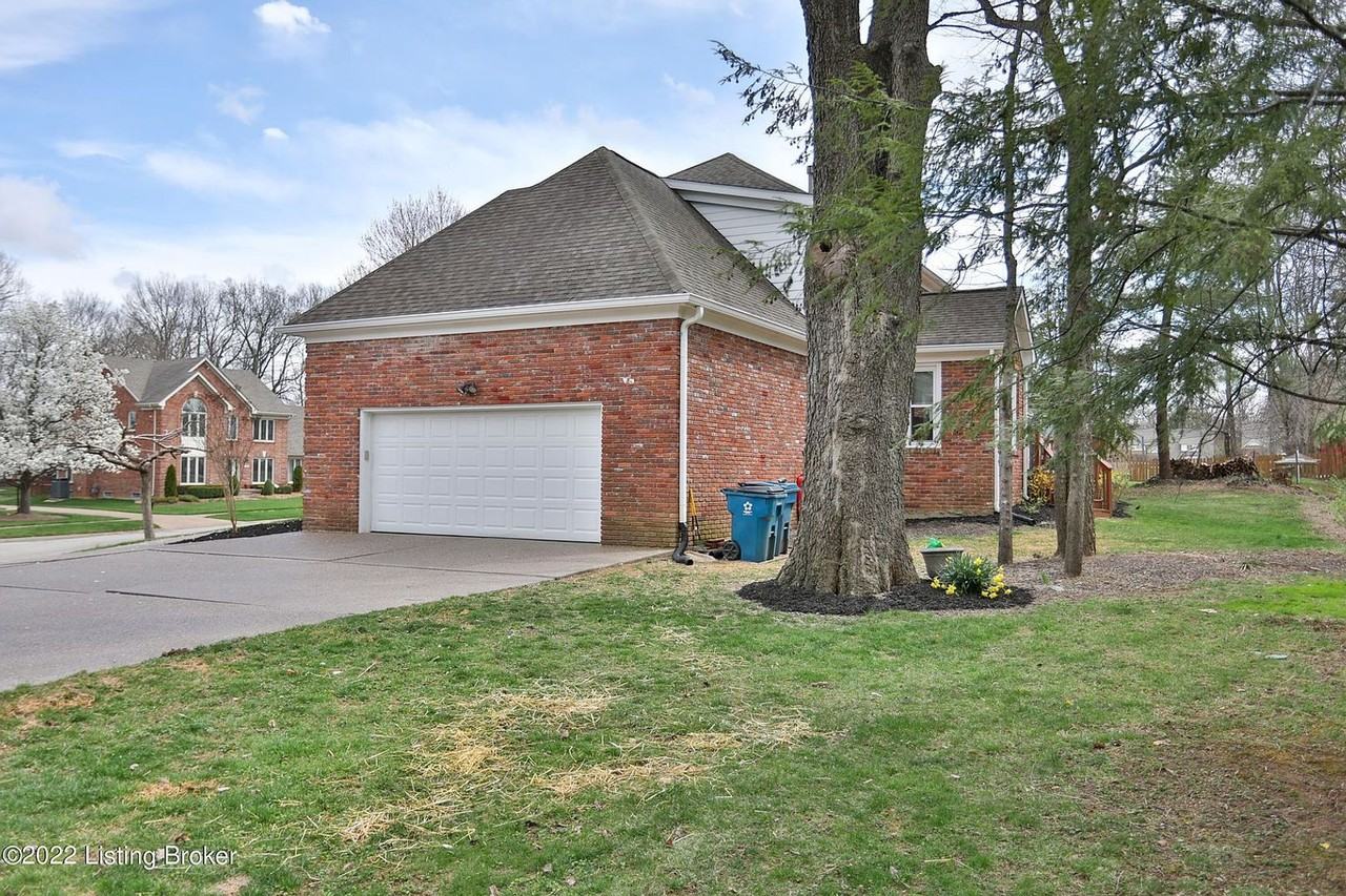 14404 Brook Forest Pl - Photo 2 of 48