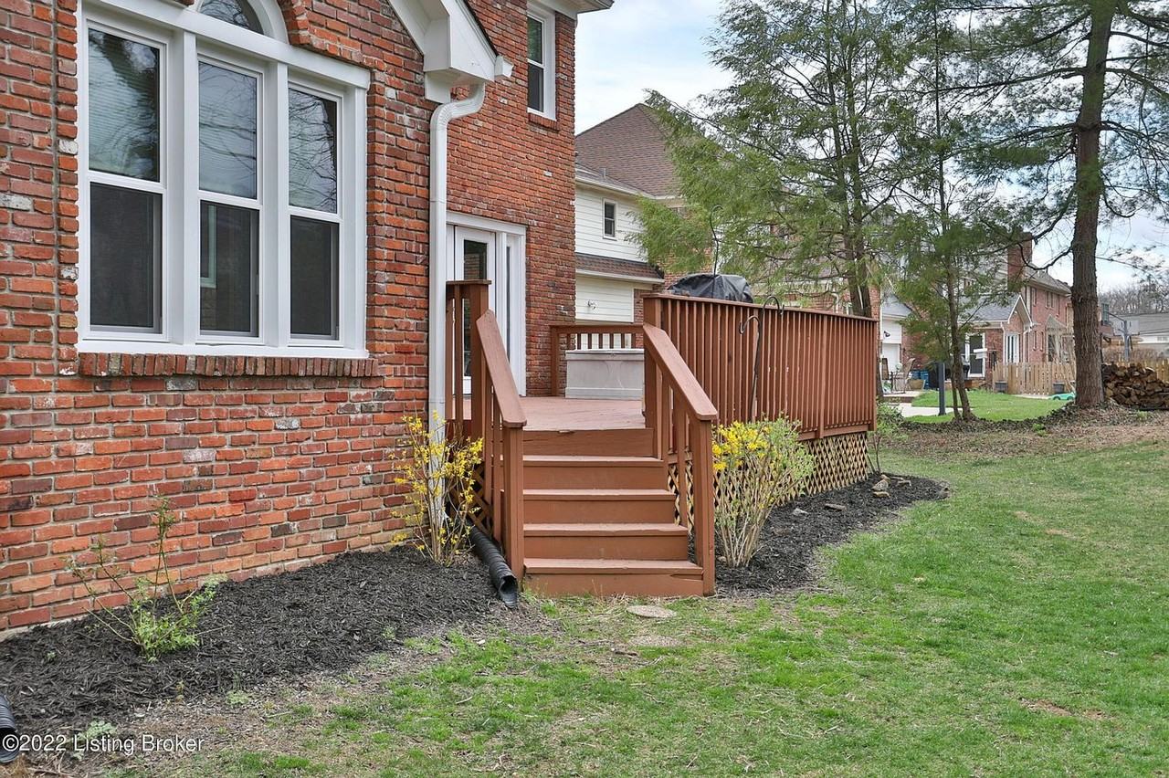 14404 Brook Forest Pl - Photo 3 of 48