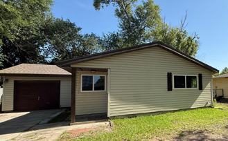 3726 Edgemont Dr - Photo 1 of 1