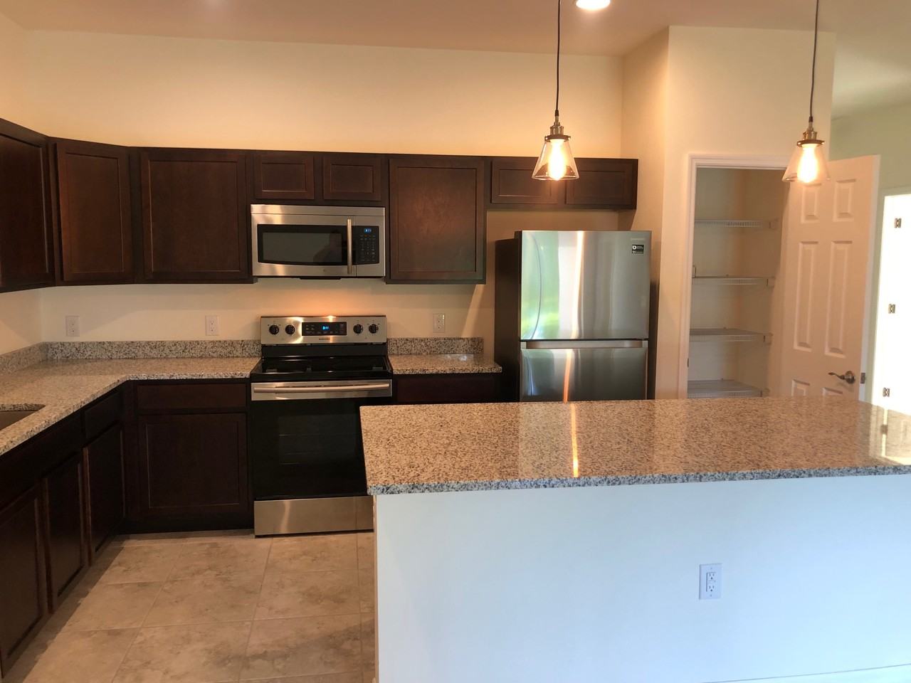 24484 Zephyr Ct #24484 - Photo 5 of 27