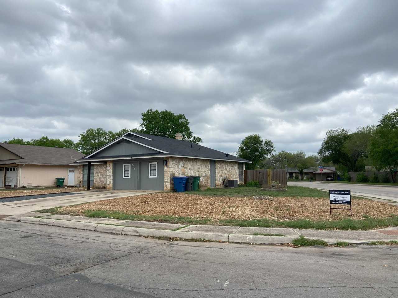 8303 Meadow Forest St #NA - Photo 3 of 27