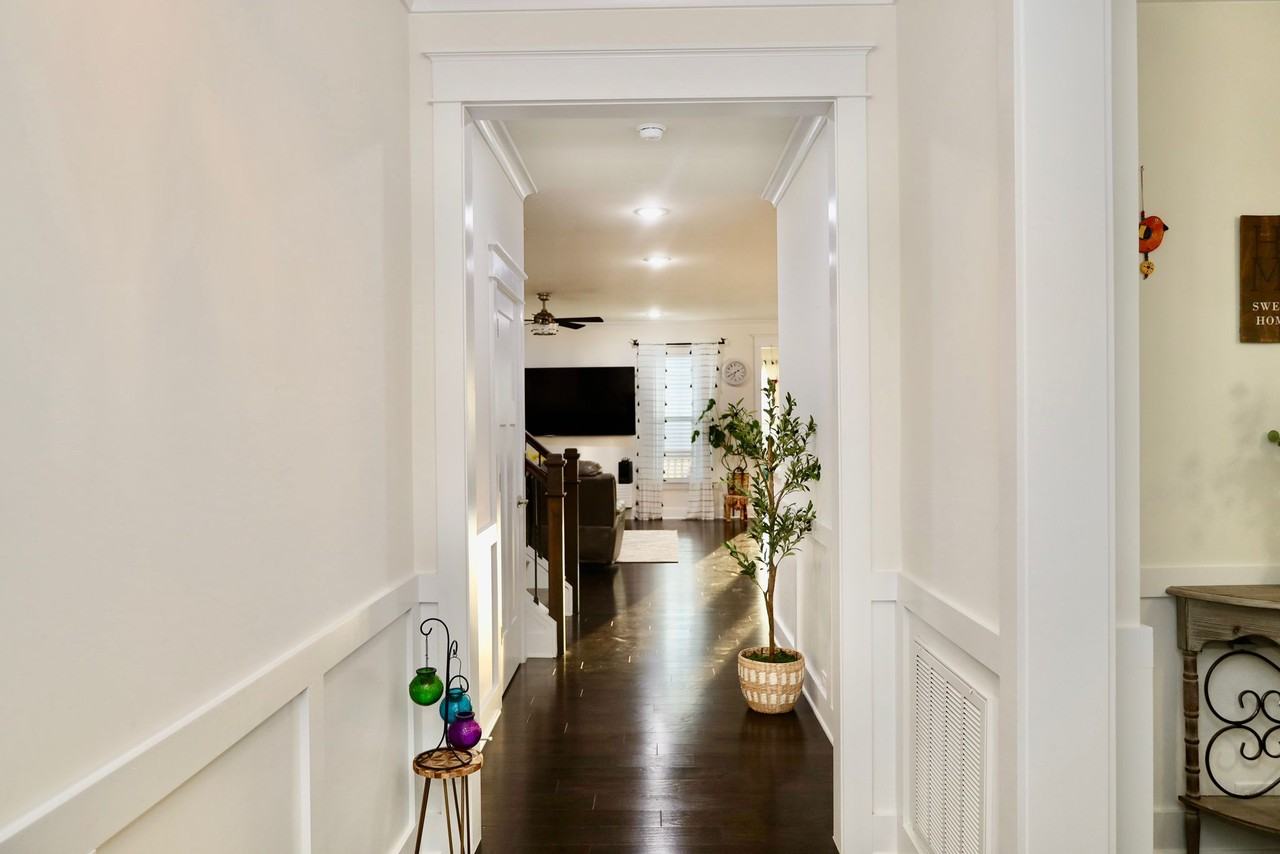 5906 Sterlingworth Dr #NA - Photo 2 of 23