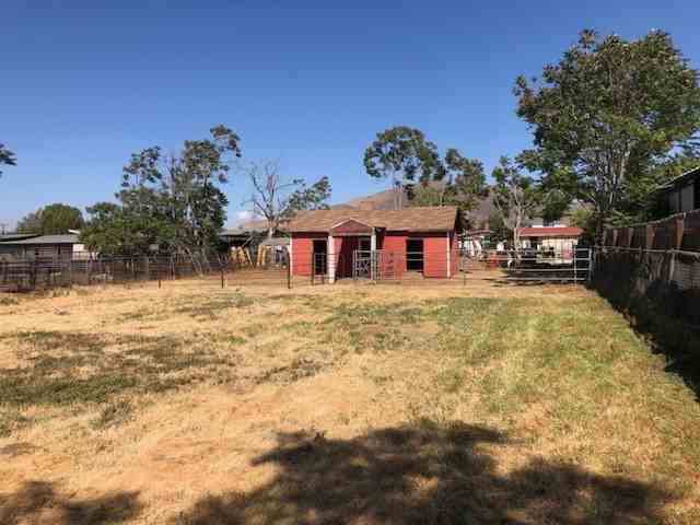 4201 Center Ave #NA - Photo 3 of 9