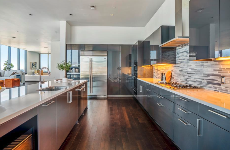 1409 Post Oak Boulevard #7-33